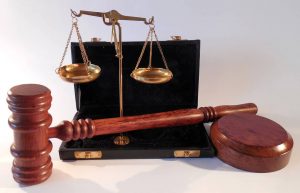 avocat fara fonduri