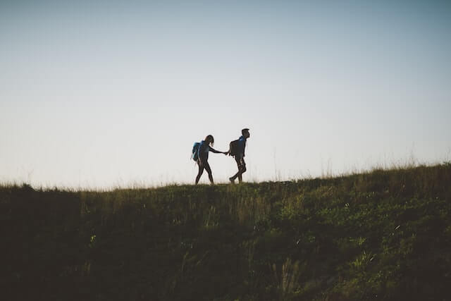 couple holding hands