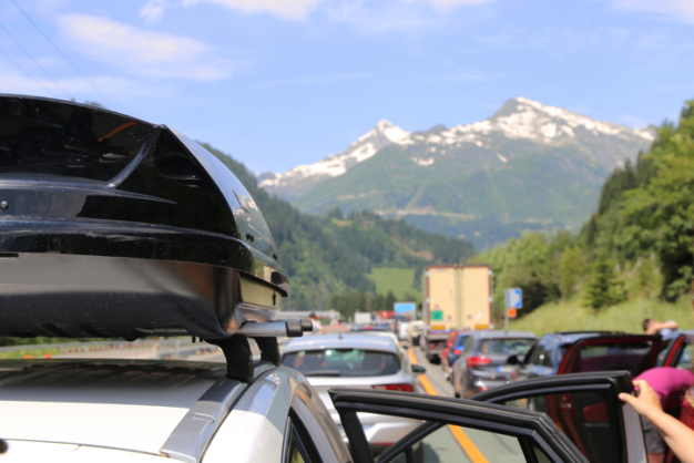 traffic accidents on holiday