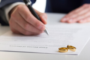 moving assets during divorce